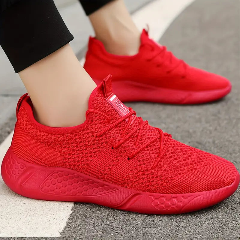 – lightweight, breathable running shoes