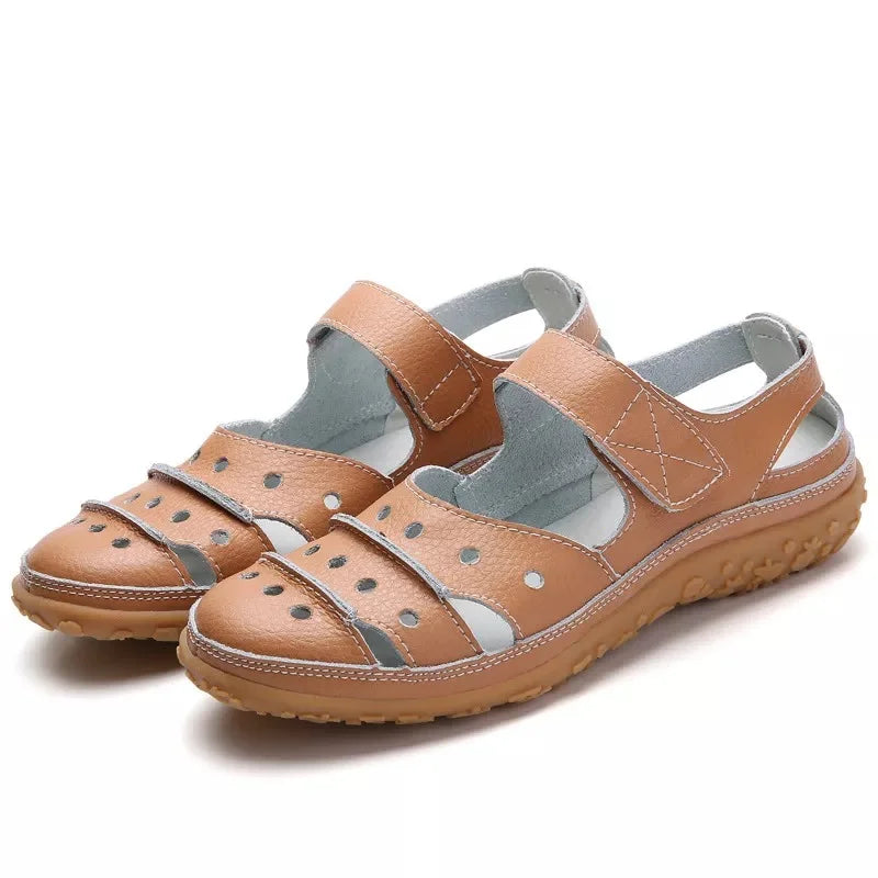 Orthopedic Sandals with Comfortable Closure
