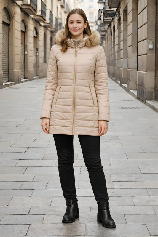 Liva | Warm women’s fitted jacket with collar