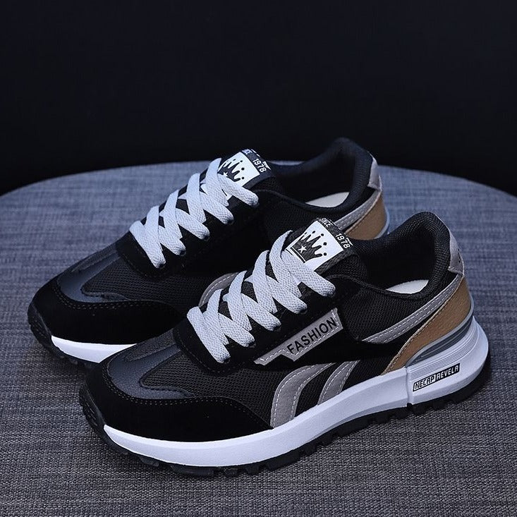Leisure Sneakers