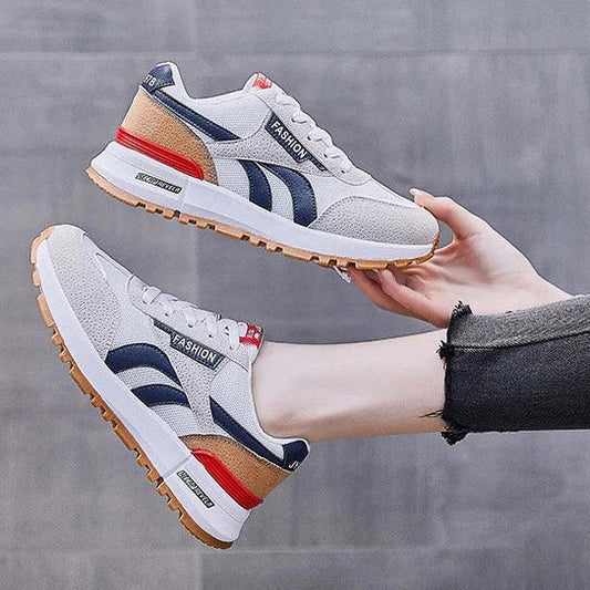 Leisure Sneakers