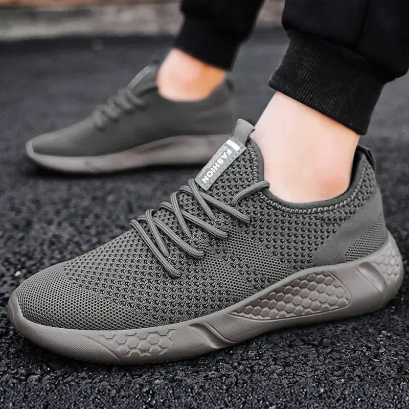– lightweight, breathable running shoes