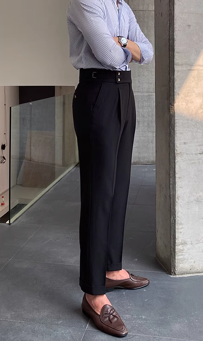 Heidi-Mode - Classic Pleated Trousers with Belt Loops
