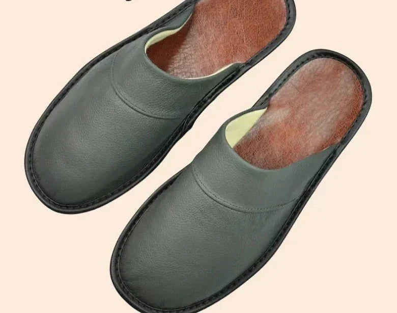 Heidi-Style – Comfortable Men's Slippers Made of Black Cowhide