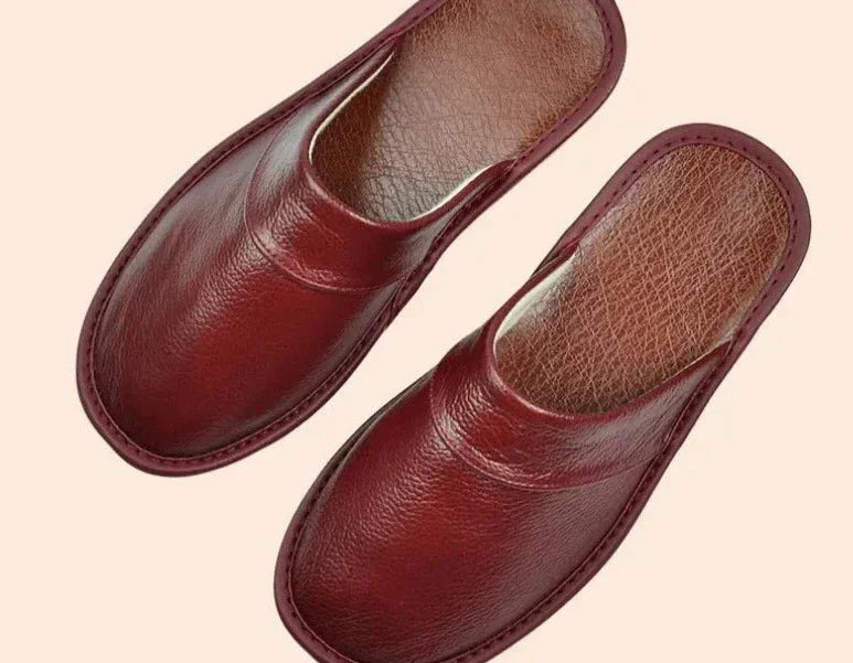 Heidi-Style – Comfortable Men's Slippers Made of Black Cowhide